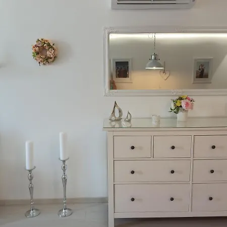 Petit Blanc Vizparti Premium Apartman *