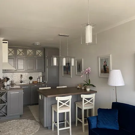 Petit Blanc Vizparti Premium Apartman Siófok