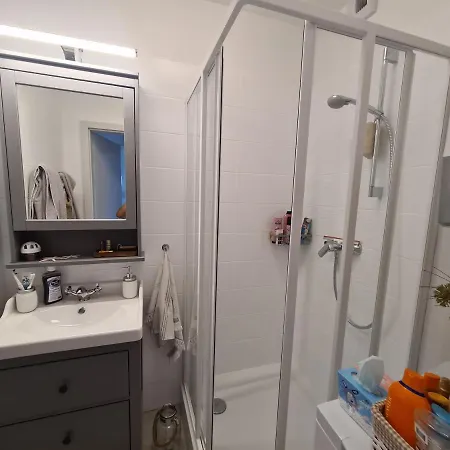 Petit Blanc Vizparti Premium Apartman Lejlighed